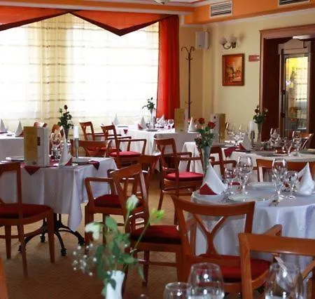 Lukacs Superior Hotel 3*