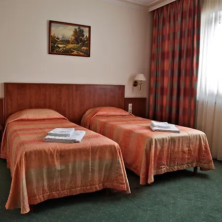 Lukacs Superior Hotel Kazincbarcika
