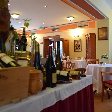 Szálloda Lukács Superior 3*