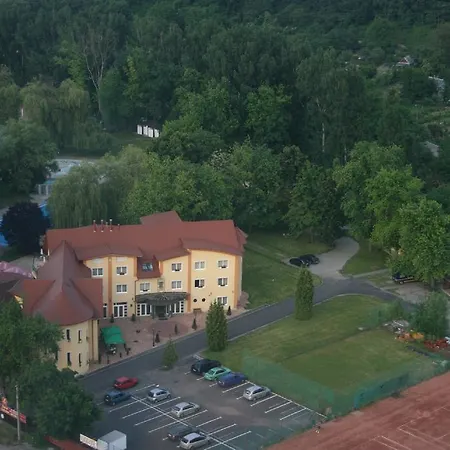 Lukacs Superior Hotel 3*