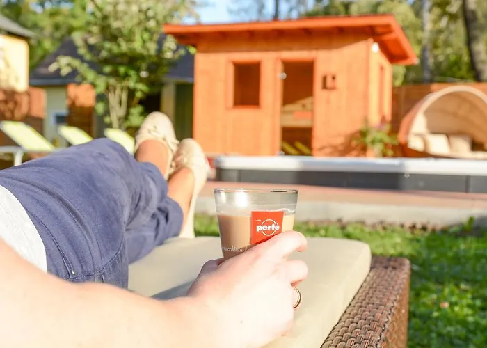 Lukacs Superior Hotel